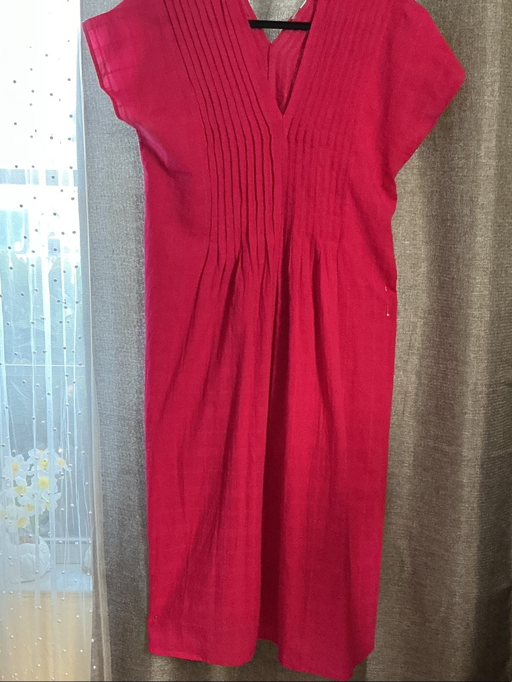 Chico's Bright Fuchsia Pintuck V‑Neck Midi Dress